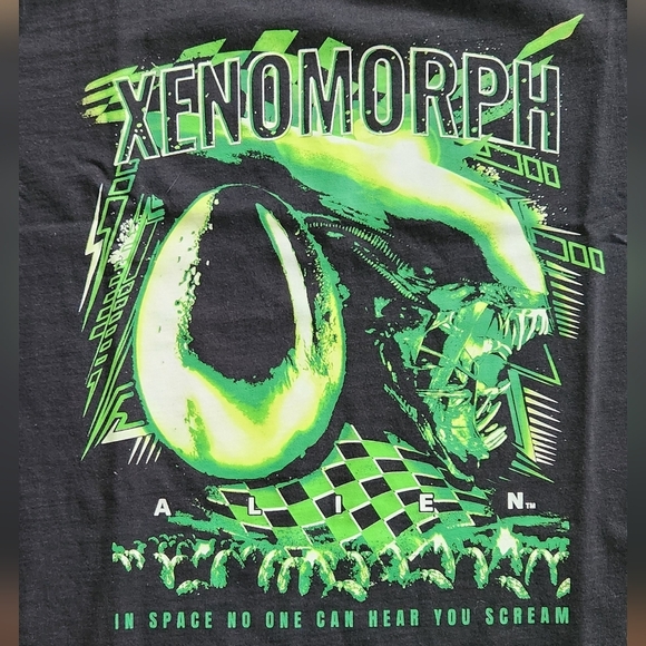 👽 Alien Xenomorph Graphic T-Shirt – Men’s Large, NWT, Alien Earth Design - Picture 11 of 11